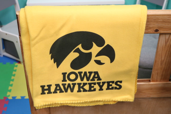 Blanket1-Hawkeye Yellow(15)