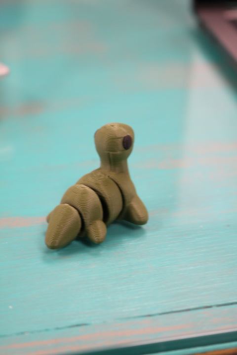 300037-3D Printed Baby Ness(5)