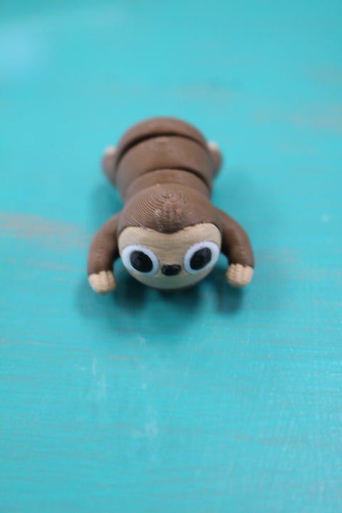 300038-3D Printed Baby Sloth(5)