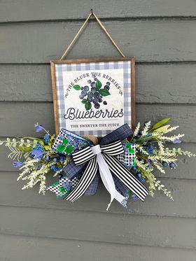 712-181-Blueberry Door Hanger(45)