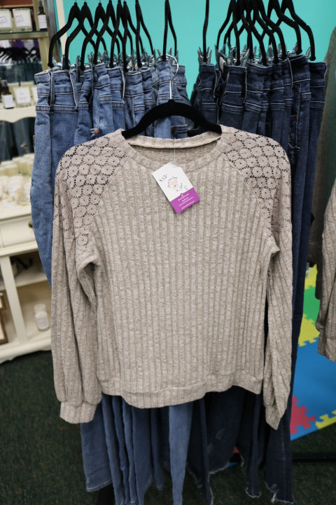 104343-Gray Sweater(32)