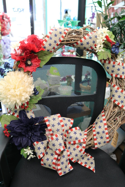 303-358-Patriotic Wreath(28.99)