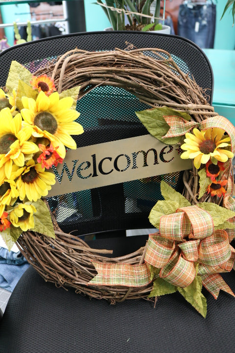 303-388-Sunflower Welcome Wreath(23.99)