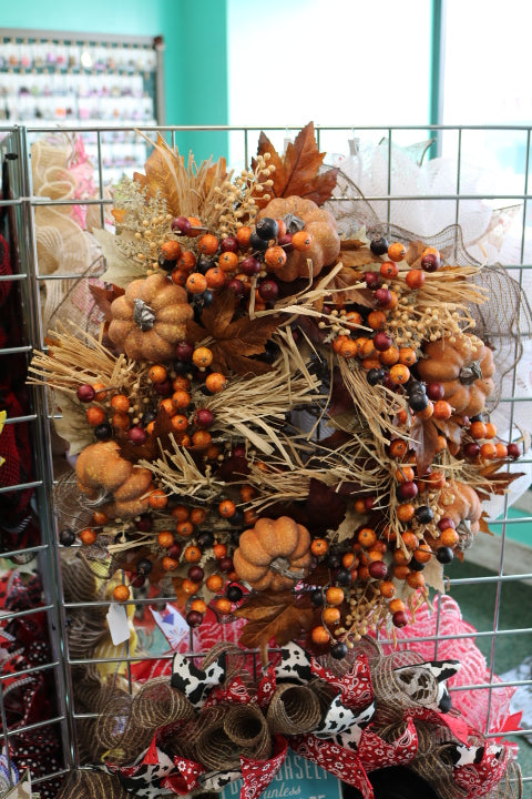 568-101-Fall Pumpkin Wreath(60)