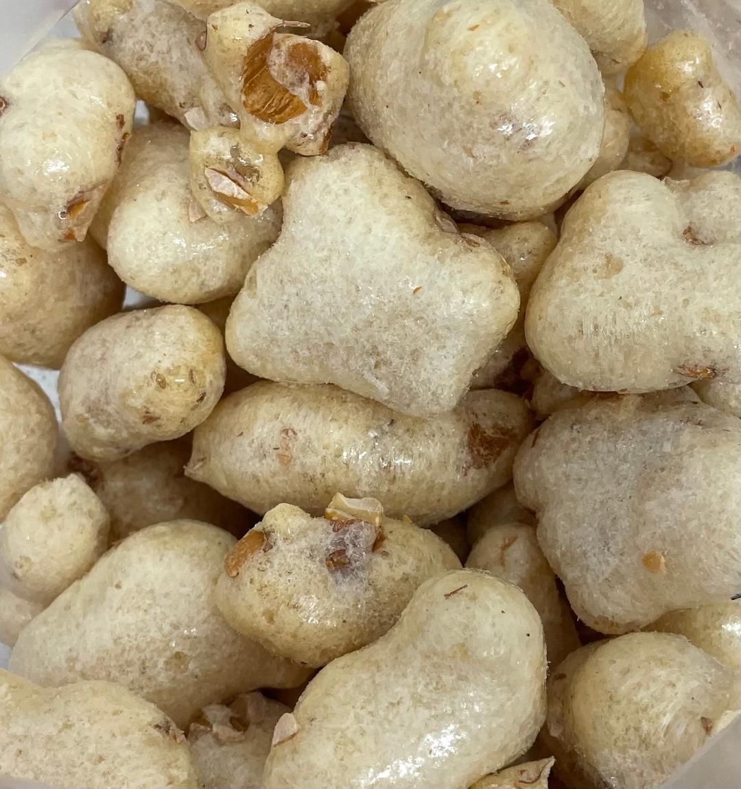 1045145-Brittle Pucks(5)